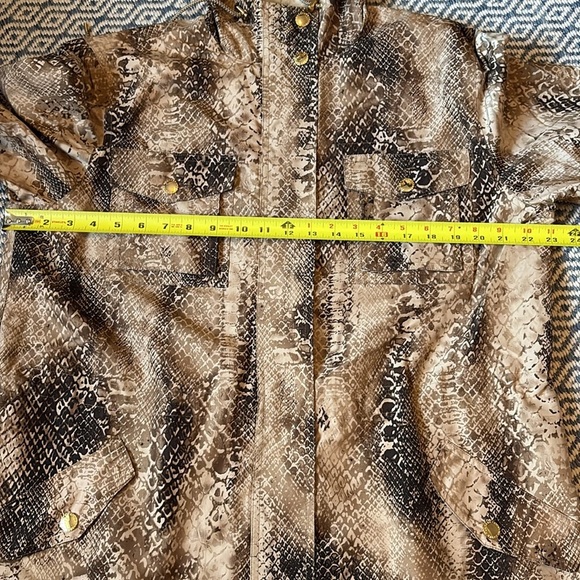 LAUREN RALPH LAUREN snakeskin windbreaker - Picture 12 of 13